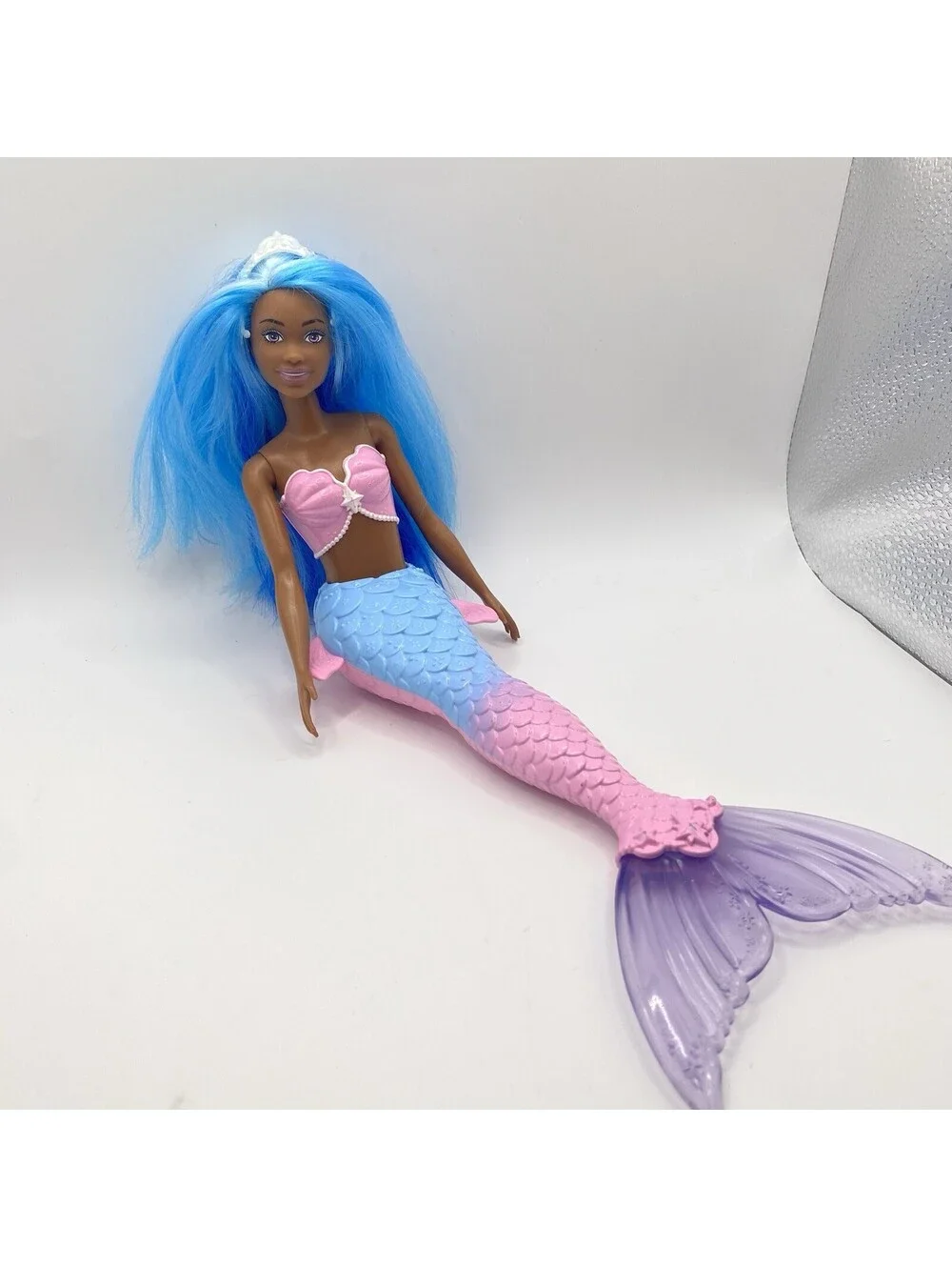 Barbie Dreamtopia #HRG12 AA Mermaid Doll Blue Hair Read B14